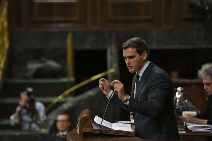 Pedro Sánchez comparece en el Congreso para informar de la situación en Cataluña