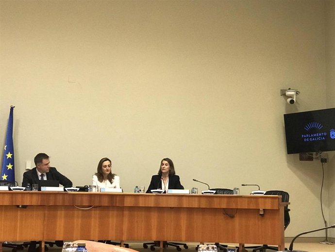 La drectora de la Autoridad Portuaria de Vigo en el Parlamento