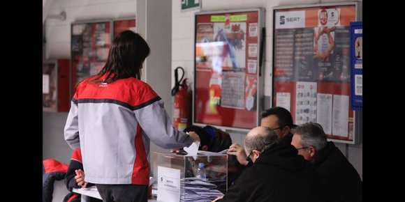 9. UGT revalida la mayoría absoluta en la planta de Seat en Martorell (Barcelona)