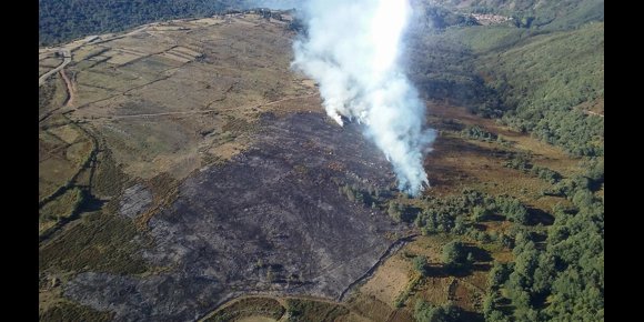 8. Activos 11 incendios forestales en Cantabria, que está en nivel 2 de alerta