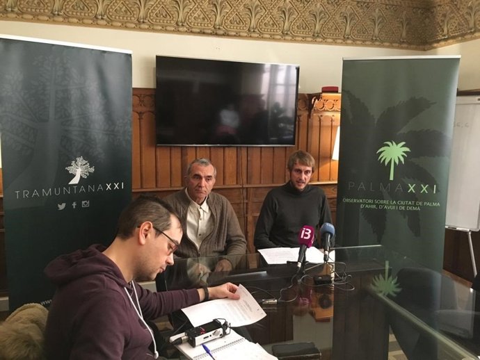 Roda de prensa sobre la presión turística en Valldemossa