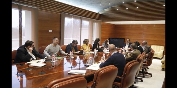 6. Cortes debatirán y votarán la próxima semana la modificación de la ley del Consejo de FP
