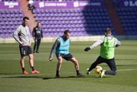 El Valladolid visita el Camp Nou sin Óscar Plano, Alcaraz y Hervías