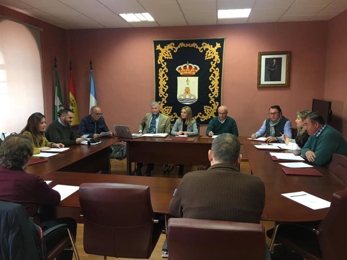 La Junta de Gobierno Local se ha celebrado este viernes en el Ayuntamiento de Al