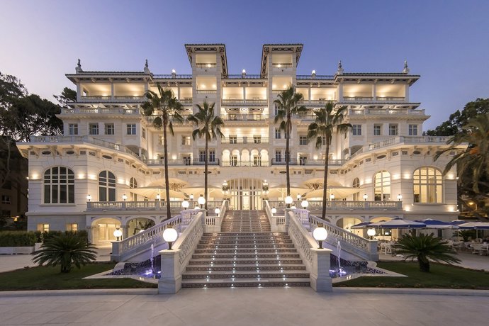Hotel lujo elite málaga Gran Miramar cinco estrellas ocio turismo turistas estan