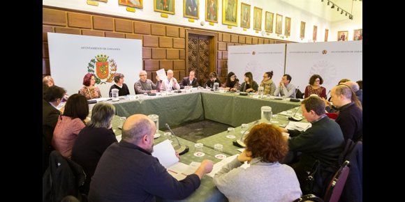 1. Comienza su andadura el Foro para personas sin hogar del Ayuntamiento de Zaragoza