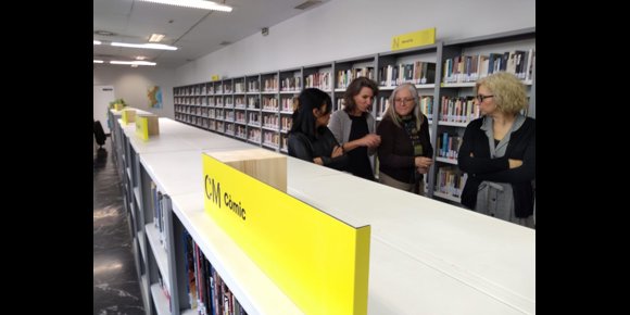 4. Las bibliotecas municipales de València actualizan su imagen con una señaléctica renovada