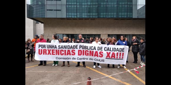 8. La mayoría de trabajadores de Urgencias del CHUS votan a favor de la propuesta de la gerencia y desconvocan la huelga