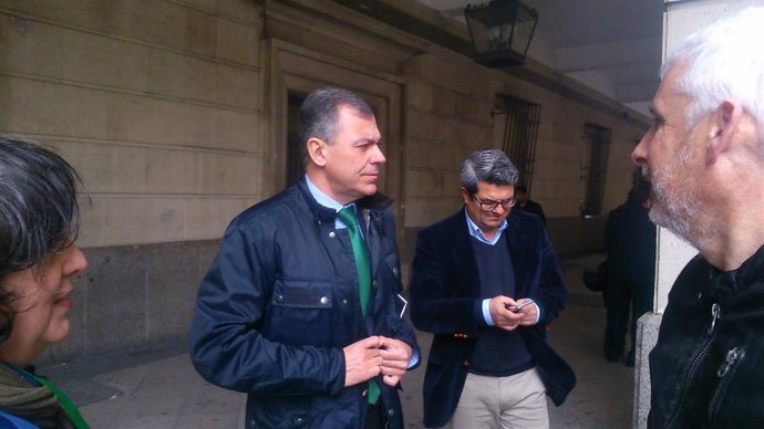 José Luis Sanz a la salida del juzgado