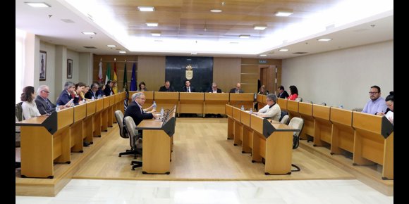 2. El Ejido apoya una 'ley antiokupación' propuesta por el PP contra la ocupación de viviendas