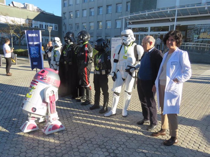 Personajes de Star Wars en el Hospital Donostia