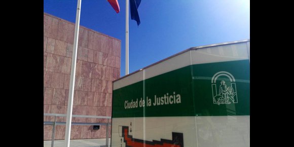 1. Citan como investigados en abril a dos ediles por el caso de presuntas ingerencias en Urbanismo de Málaga
