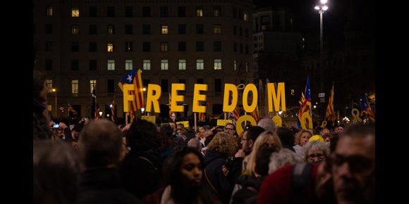 1. El soberanismo busca este sábado la primera gran manifestación contra el juicio
