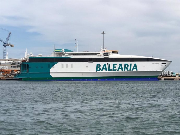 El buque Cecilia Payne de Baleria
