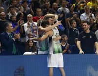 Laprovittola: "En este equipo me dejan liderar, crear y divertirme en la cancha"