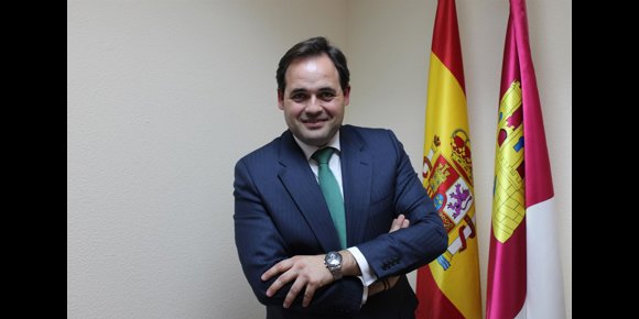 6. Núñez cambiaría el Reglamento de las Cortes ante la entrada de más partidos y blindaría sanidad y educación vía Estatuto