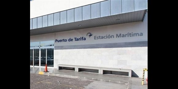 5. Cerrado el puerto de Tarifa y cancelaciones en el de Algeciras por el temporal de Levante en Cádiz