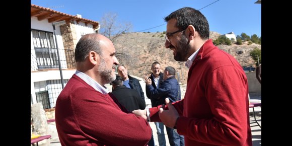 1. PSOE cree que Núñez se esconde tras la bandera porque no tiene ideas para C-LM