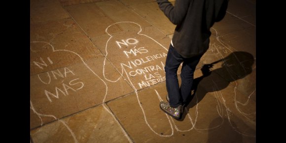 4. Un nuevo feminicidio sacude a Argentina: una joven de 17 años embarazada muere tras recibir 11 puñaladas