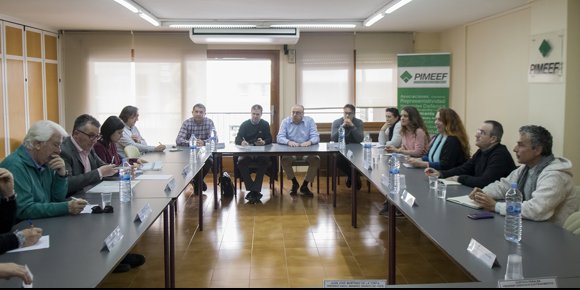9. La Pimeef plantea a Podemos que el impuesto turístico se cobre en puertos y aeropuertos