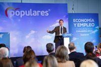 Casado advierte que España se juega en las próximas elecciones seguir siendo "una nación unida"