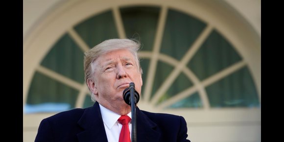 2. Trump insta a sus aliados europeos a hacerse cargo de más de 800 milicianos de Estado Islámico capturados en Siria