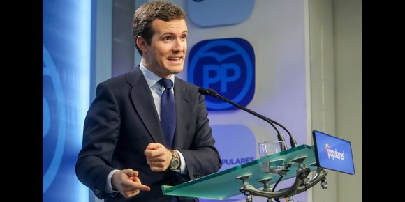 2. Casado ensalza su compromiso con el entorno rural y los sectores productivos de los municipios de la Sierra Norte