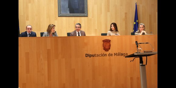 10. IU reclamará a Diputación que autorice a Turismo Costa del Sol a negociar la aplicación de 35 horas semanales