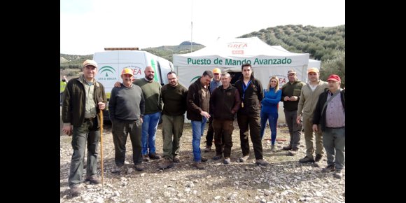 1. Cazadores de Priego de Córdoba colaboran en el dispositivo para localizar al vecino desaparecido hace una semana