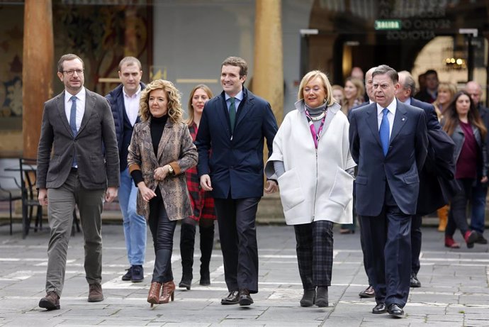 Presentación en Oviedo de los candidatos del PP en Asturias