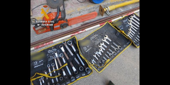 1. Dos detenidos por sustraer efectos de un centro gestor de residuos de Villarrobledo