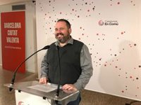 Els comuns alerten d'un pacte PSOE-Cs després de veure Sánchez "buscar la foto" amb Susana Díaz