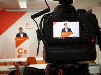 Cs defiende las bonificaciones universitarias y critica el "discurso del miedo" del PSOE-A "en plena indigestión"