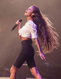 "No son tiempos fáciles para las mujeres": Camila Gallardo habla sobre el incidente con el alcalde de Puerto Varas