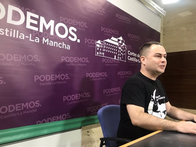 Portavoz de Podemos en Cortes, David LLorente