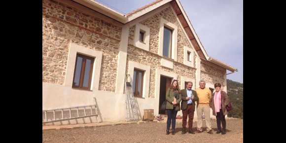 8. Aldeaquemada rehabilita la casa forestal de Navalacedra y mejora el complejo deportivo