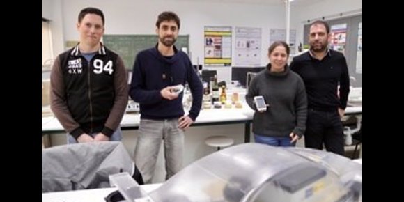 4. Investigadores de la Universidad de Extremadura realizan un sistema para enviar y recibir olores
