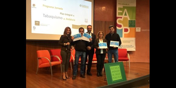 5. Siete centros sanitarios jienennses reciben la acreditación bronce por su lucha contra el tabaco