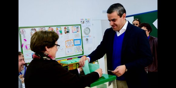 1. El PP de Vejer (Cádiz) se compromete a no hacer campaña electoral durante la Semana Santa