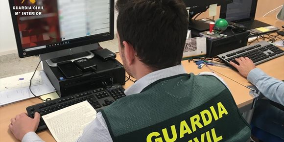 3. La Guardia Civil de Huesca detiene en Vigo a un hombre por un delito de corrupción sexual de menores