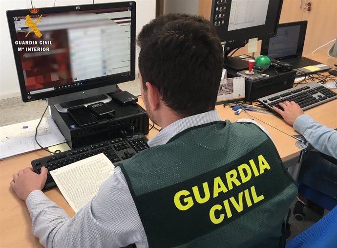 La Guardia Civil de Huesca ha detenido a un hombre en Vigo por corrupción sexual