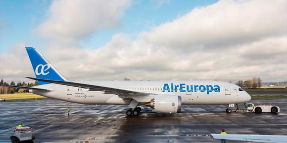 1. Air Europa incorporará en octubre los 'Dreamliners' con nueva clase 'business'