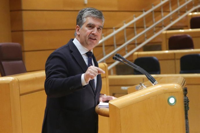 PP y Cs apuestan por aplicar de nuevo el 155 en Cataluña tras las elecciones