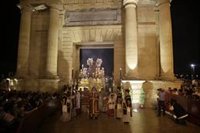 Vox pide "respeto máximo" a la Semana Santa en campaña con actos, carteles y megafonía