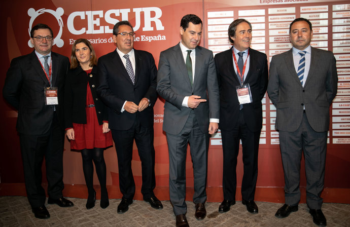 Juanma Moreno participa en unas jornadas de ciberseguridad