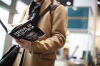 Sánchez dice que la primera medida que adoptó al llegar a Moncloa fue cambiar el colchón de la cama