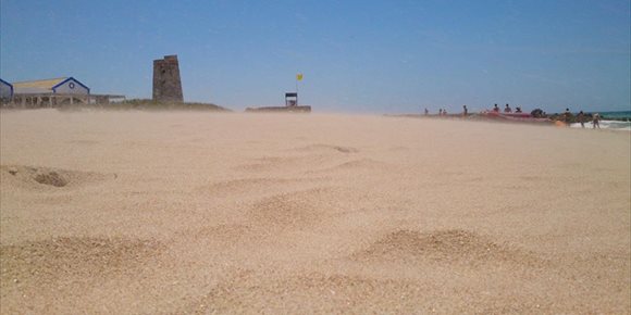 2. Aviso amarillo este miércoles por oleaje en la zona del Estrecho de Gibraltar