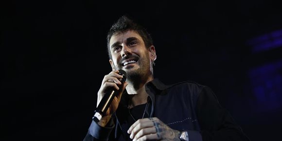 5. Melendi se renueva, una vez más, con dos nuevos retos