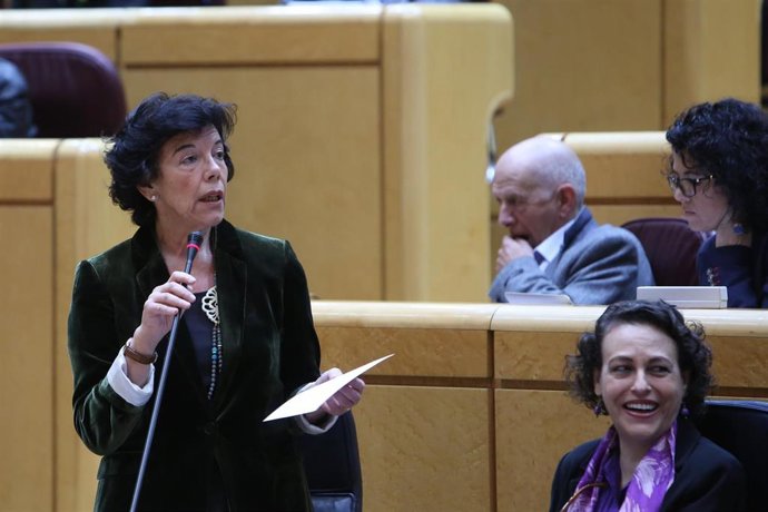 La financiación de la Iglesia católica y la política migratoria, entre otras cue