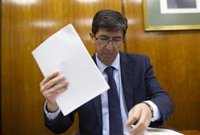 Marín insta a Vox explicar "hasta qué punto" cuestionará el Presupuesto, "que garantiza derechos", por "cambiar una ley"